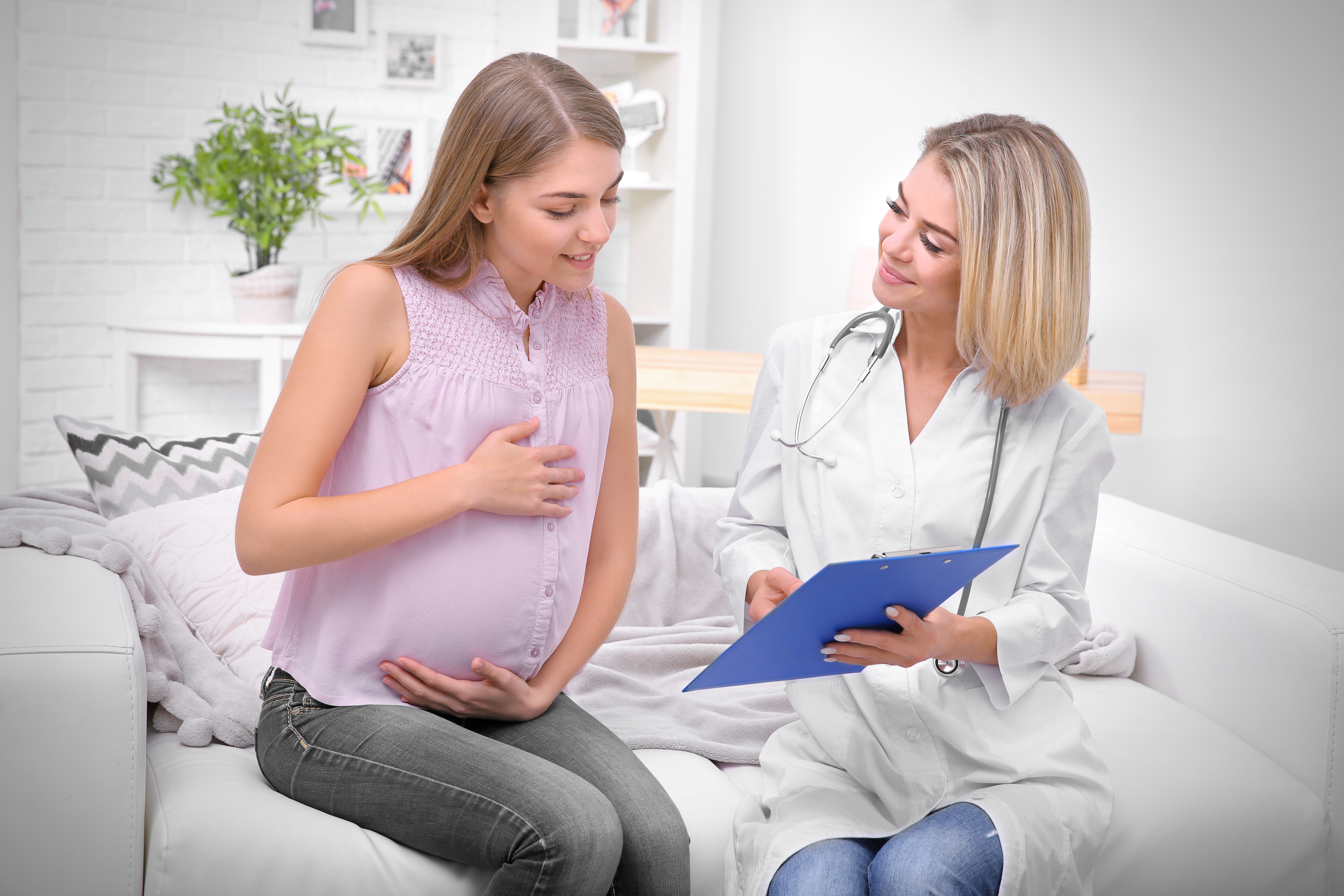 Друг помоги забеременеть. Беременность консультация. Поддержка беременных.